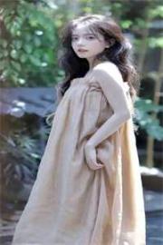 結婚紀念日，老公把我丟山裡喂狼
