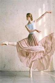 千金重生，遇茶發瘋