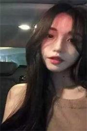 親女兒打工撿廢品,我送養女大學深造