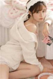 他日夜供奉的神女