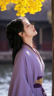 七夕當天，丈夫給所有員工都送了一束玫瑰