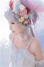 乾媽資助了我的死對頭