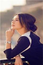 青梅拿我當備胎,我放手後她瘋了